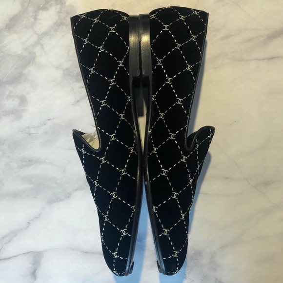 CHANEL Black Velvet Diamond Loafer / Moccasin NWOT - Picture 6 of 17